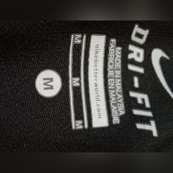 Nike Black and White 1/4 Zip Size Medium - Picture 3 of 5